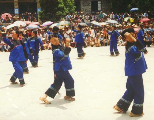 Baishouwu dance performance